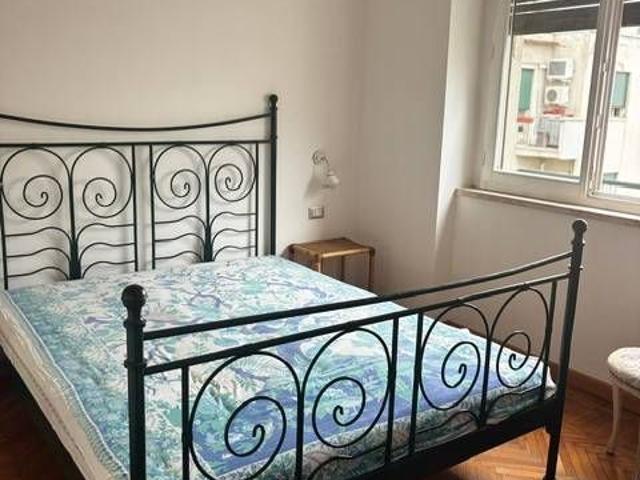 Attico buono stato, 72 m², Irnerio, Bologna