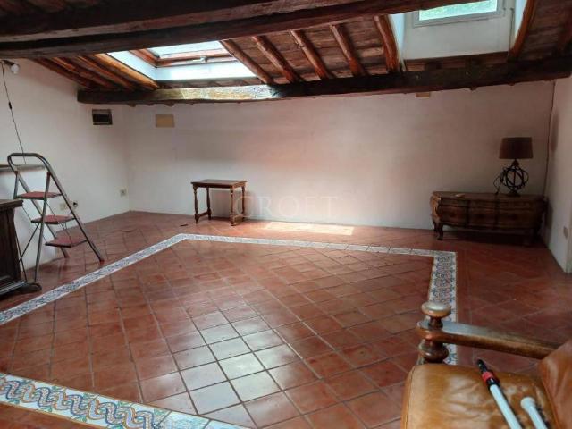Attico buono stato, 75 m², Trastevere, Roma