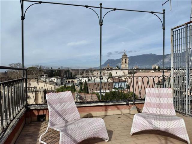 Attico di 100 mq a Centro, Centro Storico Terni