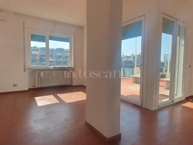 Attico di 125 mq a Appia Pignatelli, Ardeatino, Montagnola Roma