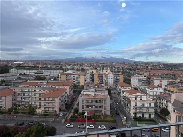 Attico di 130 mq a Rapisardi, Ballo, Cibele Catania