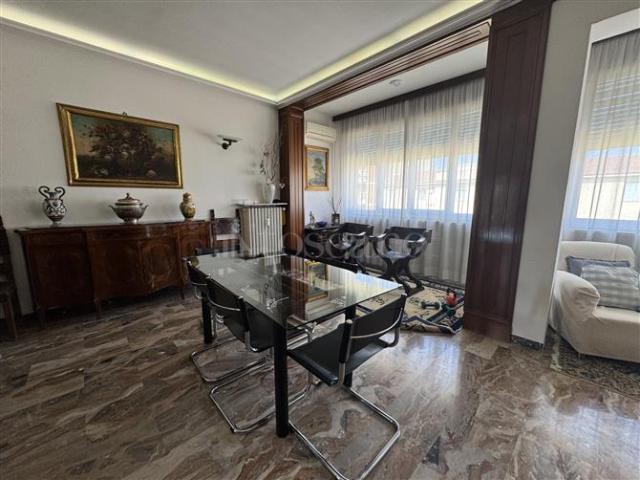Casa di 232 mq a Centro Bologna