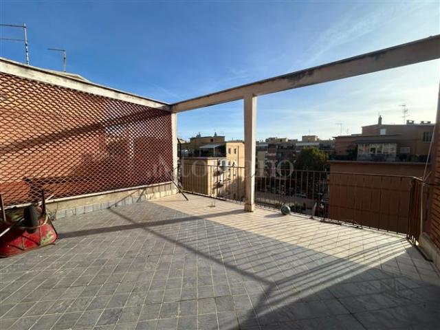 Attico di 60 mq a Lido di Ostia, Ostia Antica, Castel Fusano Roma