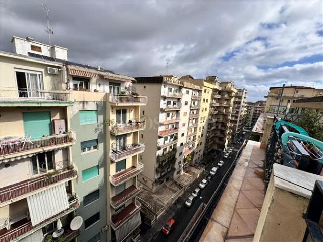 Attico di 85 mq a Province, Picanello Catania