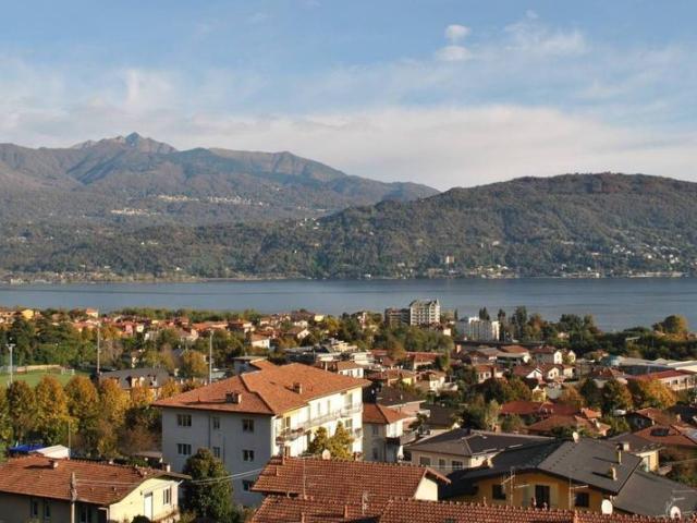 Prestigioso attico di 117 mq in vendita Via Bertarello, Baveno, Verbano Cusio Ossola, Piemonte