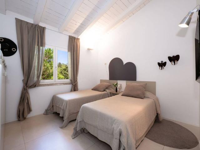 Attico di lusso di 150 mq in vendita San Teodoro, Italia