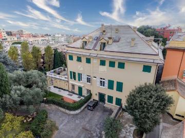 Attico di lusso di 220 mq in affitto Zara, 24 B, Genova, Liguria