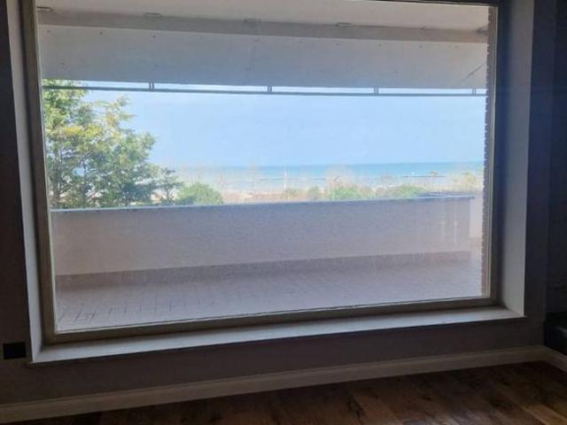 Attico di prestigio di 510 mq in vendita Viale John Fitzgerald Kennedy, Pescara, Abruzzo