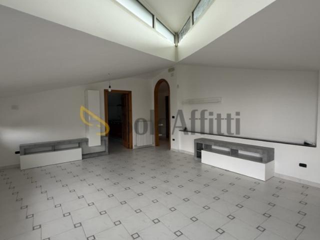 Attico in affitto a Potenza via Rifreddo
