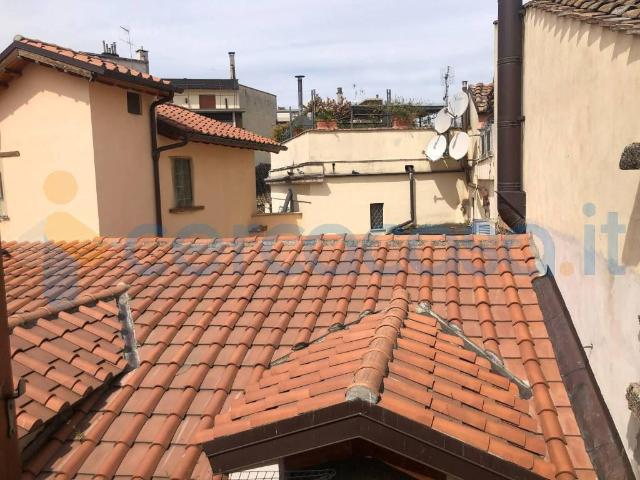 Attico in ottime condizioni, in affitto in Corso Vecchio, Terni