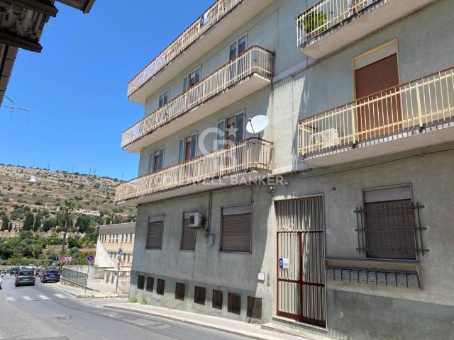 Attico in vendita a Scicli, Scicli