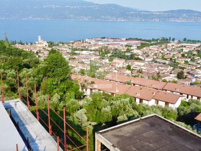 Appartamento in vendita a Toscolano Maderno