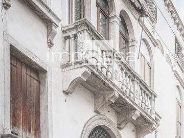 Attico in vendita a Treviso, Centro storico