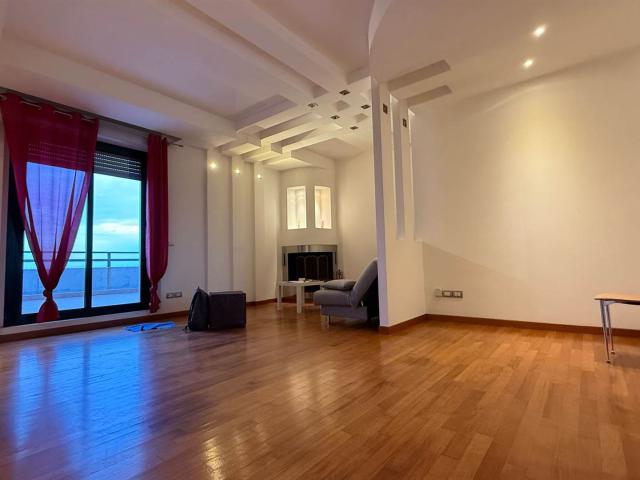 Attico – OSPEDALE – R. BICCARI
