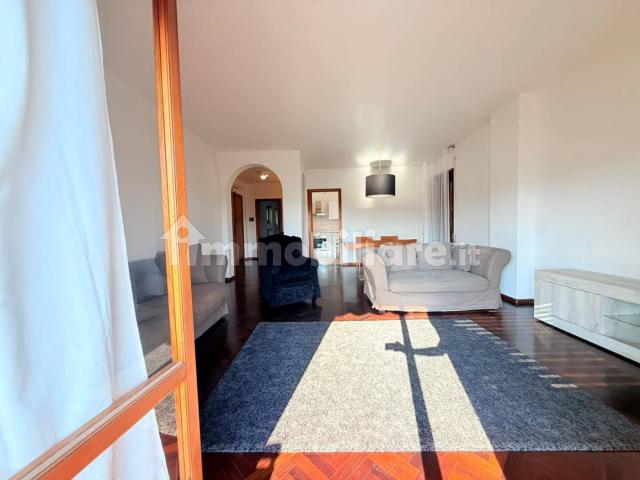 Attico ottimo stato, 164 m², Centro, Perugia