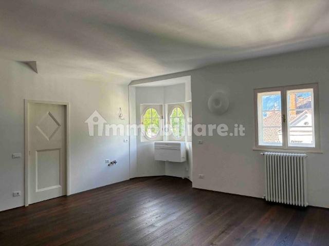 Attico ottimo stato, 105 m², Centro, Merano