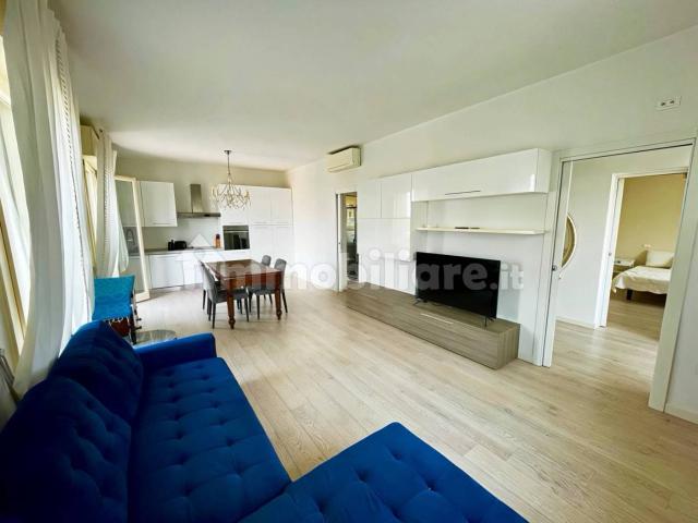 Attico ottimo stato, 115 m², Desenzano Centro, Desenzano del Garda