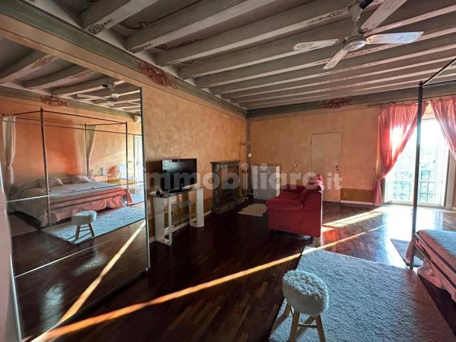 Attico ottimo stato, 360 m², Loggia Garibaldi, Brescia