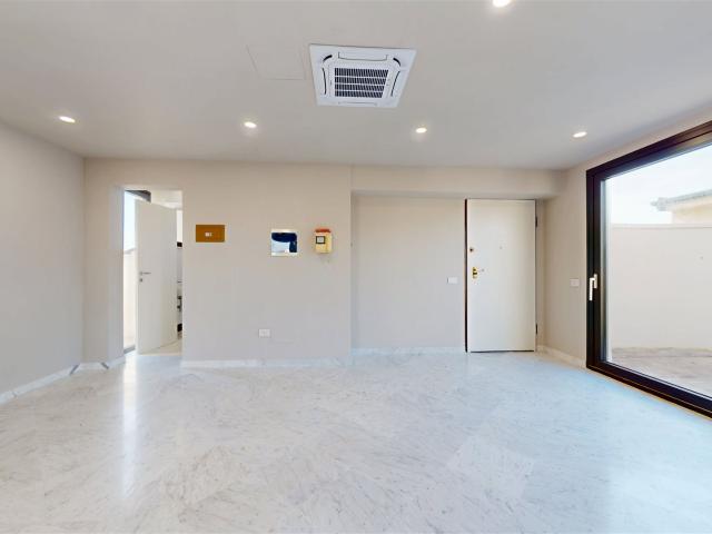Attico luminoso con Rooftop nel centro di Viareggio 106m² Viareggio