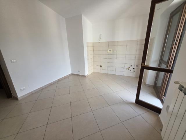 Attico Mansardato Con Posto Auto Catona 80 Mq