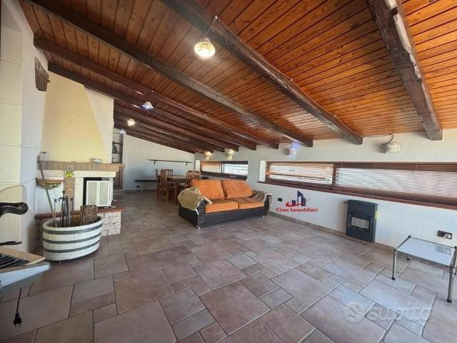 Attico / Mansarda di 50 m² con 1 locale a Alcamo