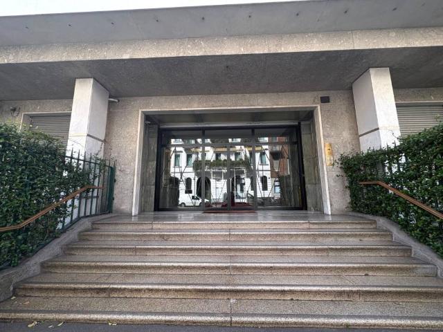 Attico / Mansarda in affitto a Milano MI