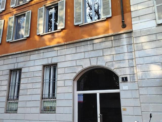 Attico / Mansarda in affitto a Milano MI