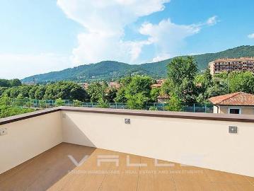Attico / Mansarda in affitto a Bergamo BG
