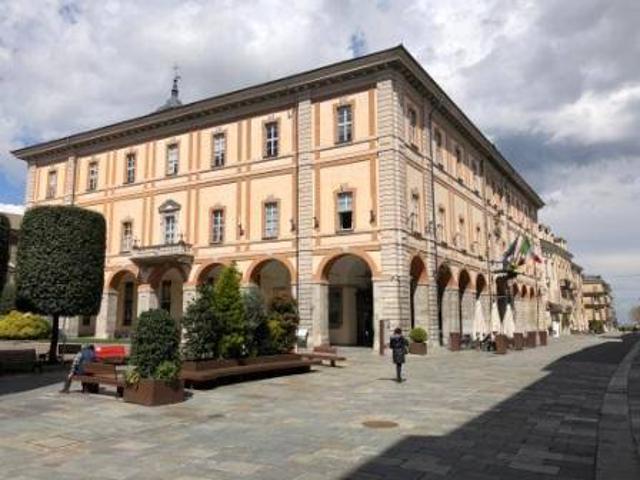 Attico / Mansarda in affitto a Cuneo CN