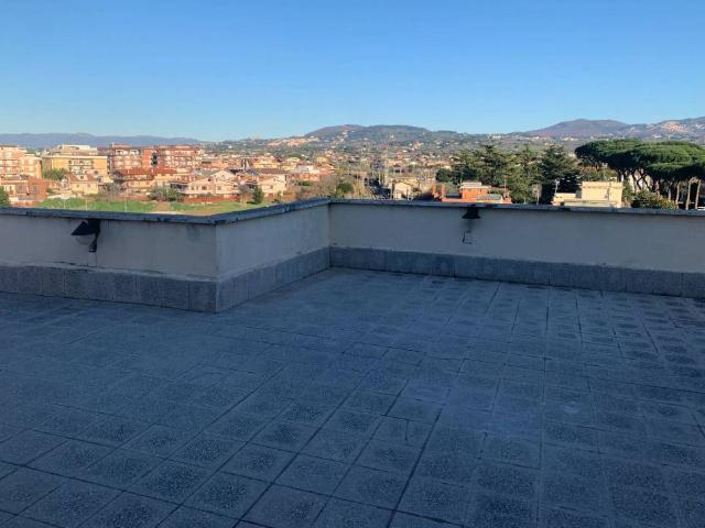 Attico / Mansarda in affitto a Ciampino RM