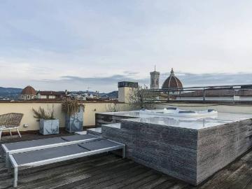 Attico / Mansarda in affitto a Firenze FI