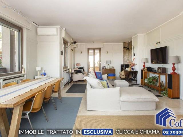 Attico / Mansarda in affitto a Peschiera Borromeo MI