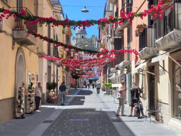 Attico / Mansarda in affitto a Pozzuoli NA