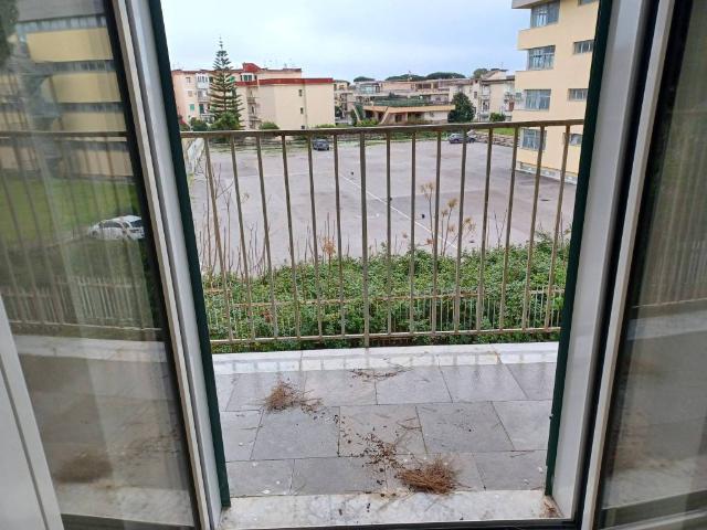 Attico / Mansarda in affitto a Pozzuoli NA