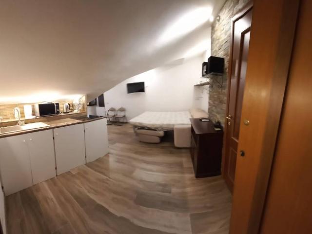 Attico / Mansarda in affitto a Roma RM