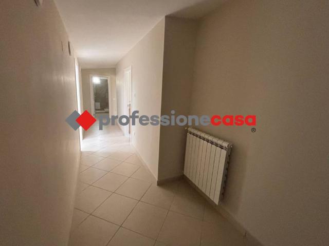 Attico / Mansarda in affitto a San Nicola la Strada CE