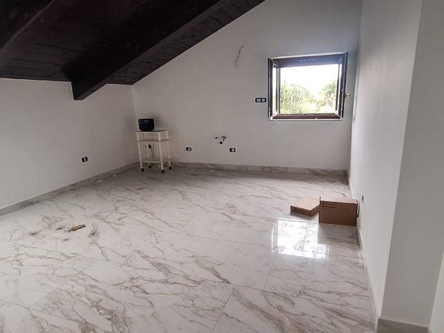 Attico / Mansarda in affitto a Santa Maria la Carità NA