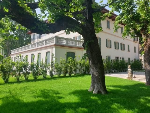 Attico / Mansarda in affitto a Varese VA