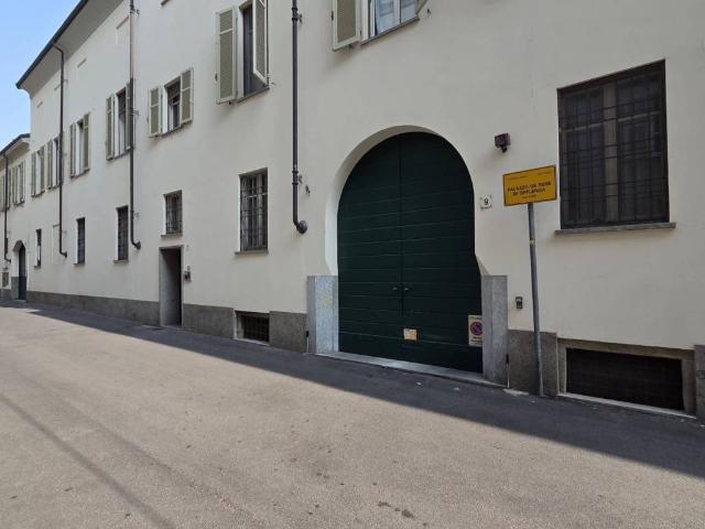 Attico / Mansarda in affitto a Vercelli VC