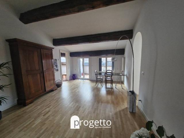 Attico / Mansarda in affitto a Vicenza VI