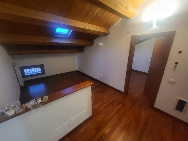 Attico / Mansarda in affitto a Vicenza VI