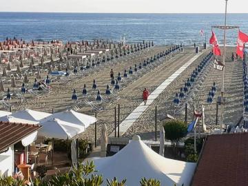 Appartamento in affitto a Viareggio LU