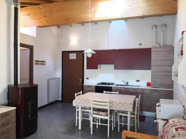 Attico / Mansarda in affitto a Vione BS