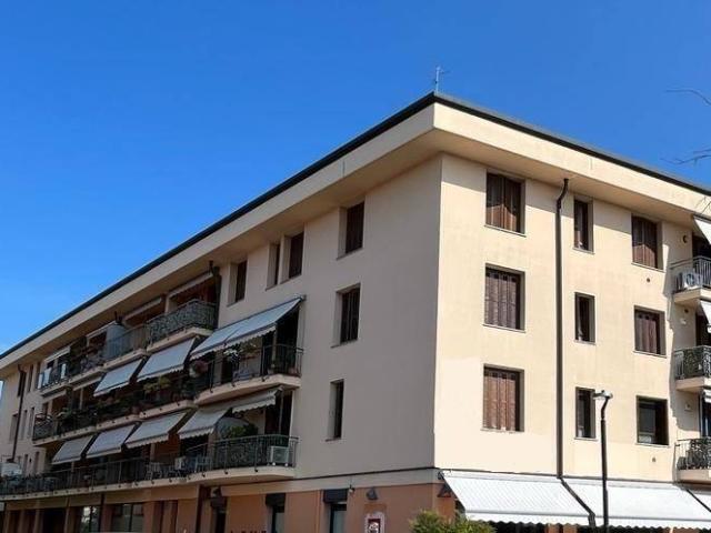 Attico / Mansarda in vendita a Meda MB