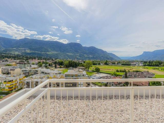 Attico / Mansarda in vendita a Merano BZ