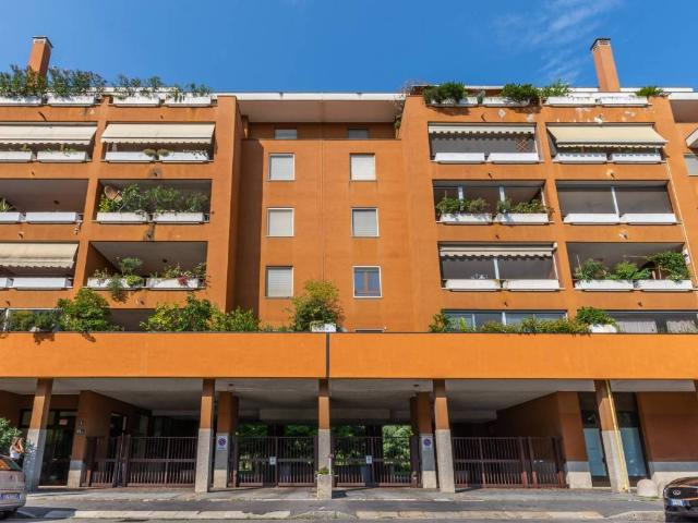Attico / Mansarda in vendita a Milano MI