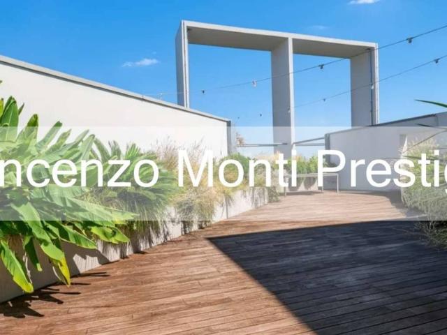 Attico / Mansarda in vendita a Milano MI