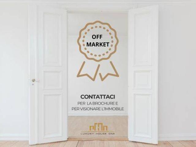 Attico / Mansarda in vendita a Milano MI