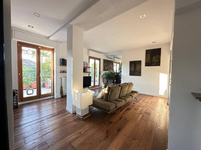 Attico / Mansarda in vendita a Milano MI