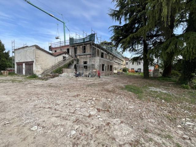Attico / Mansarda in vendita a Mirano VE